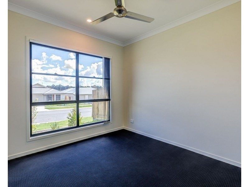 1/5 Merino Street, Park Ridge QLD 4125
