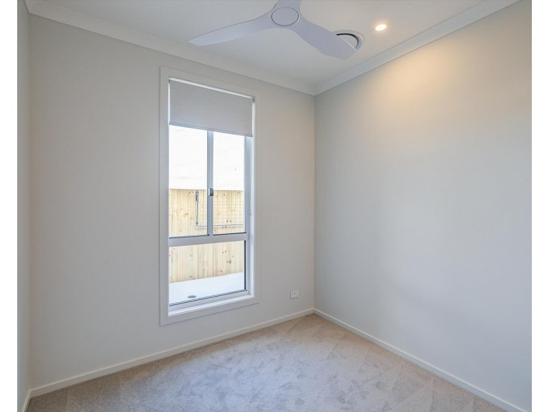 25 Cranberry Street, Greenbank QLD 4124