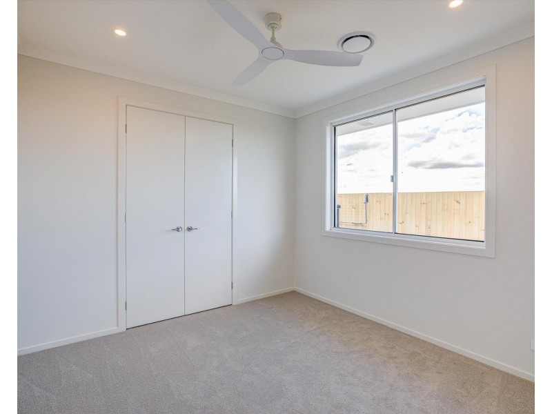 25 Cranberry Street, Greenbank QLD 4124