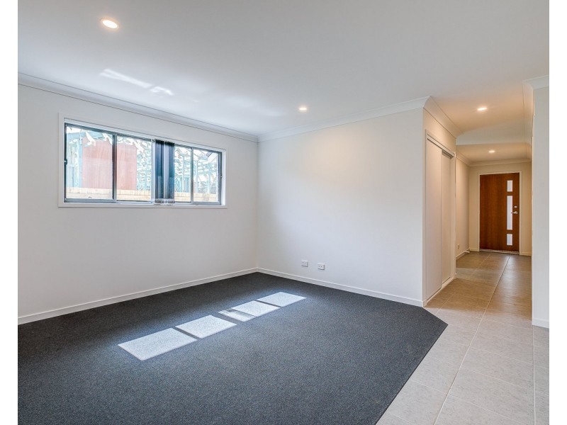 10 Nelms Circuit, Coomera QLD 4209
