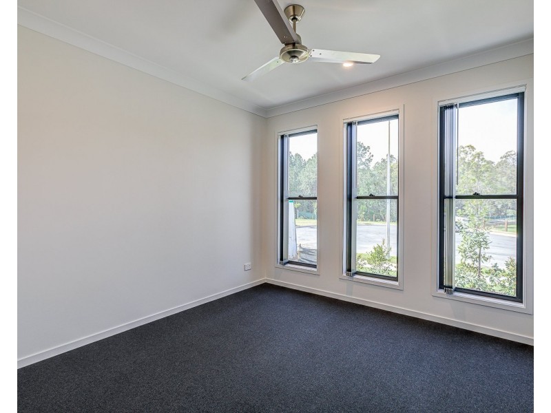 10 Nelms Circuit, Coomera QLD 4209