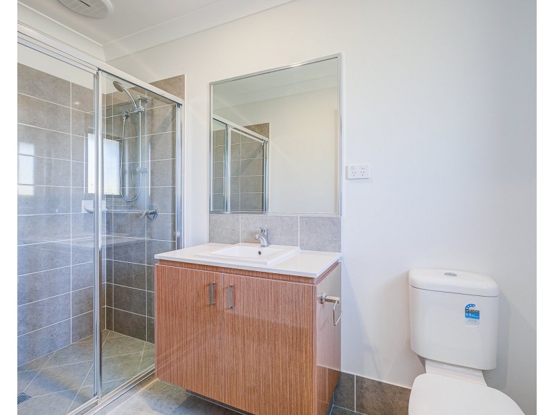 10 Nelms Circuit, Coomera QLD 4209