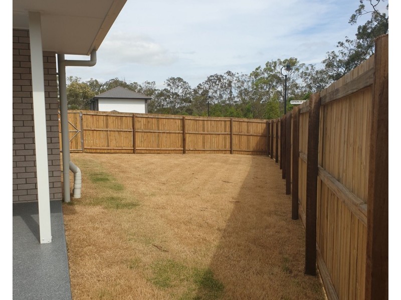 2 Sophora Road, Holmview QLD 4207