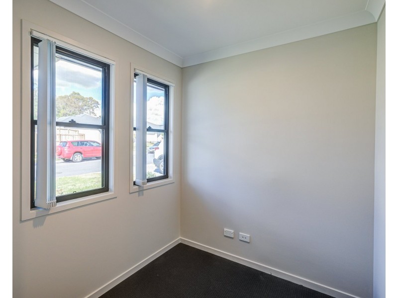14 Graham Circuit, Logan Reserve QLD 4133