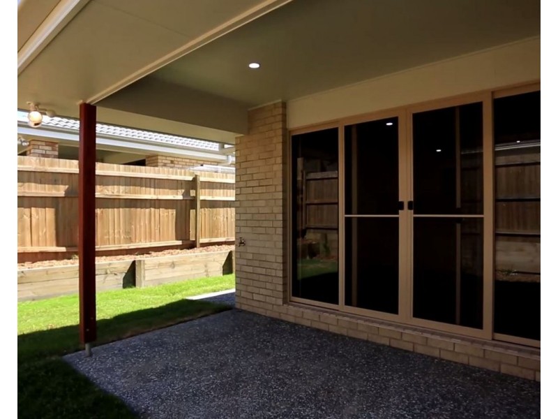 60 Augusta Boulevard, Pimpama QLD 4209