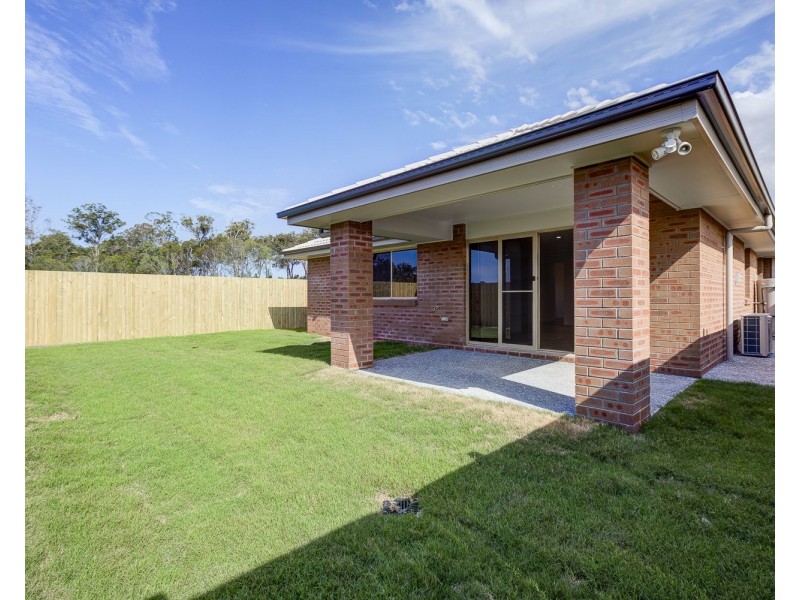 26 Scott Young Drive, Coomera QLD 4209