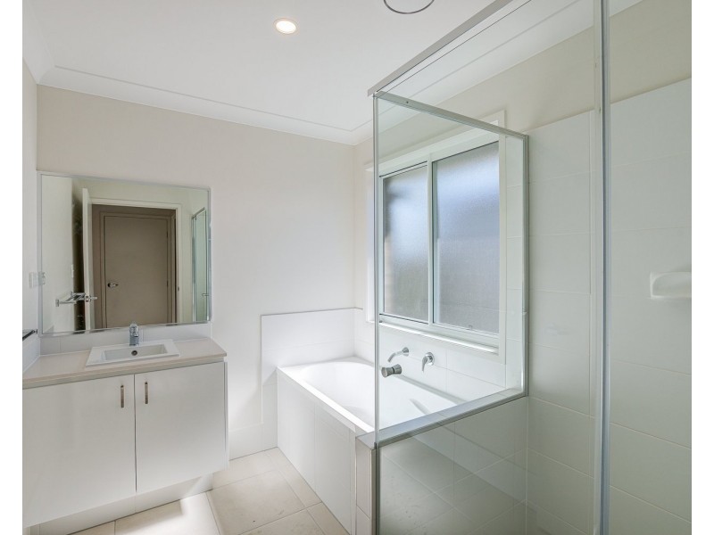 19 Hamersley Street, Pimpama QLD 4209