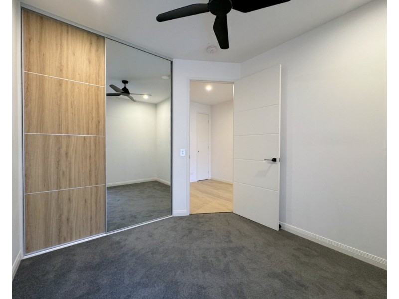 13/74 Hillview Parade, Ashmore QLD 4214
