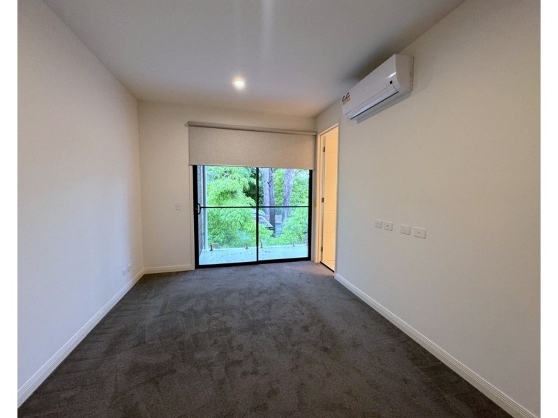 13/74 Hillview Parade, Ashmore QLD 4214