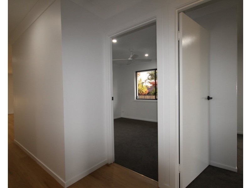 1/5 Brittney Court, Ashmore QLD 4214