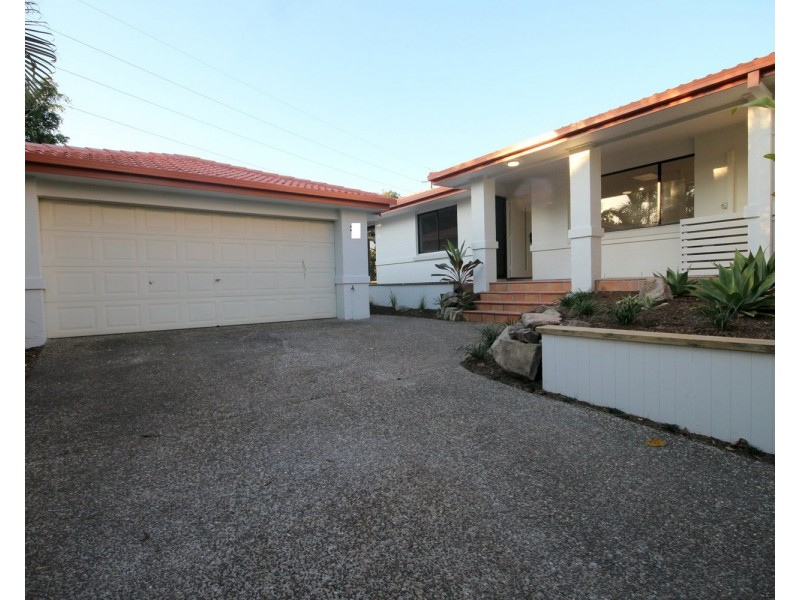 1/5 Brittney Court, Ashmore QLD 4214