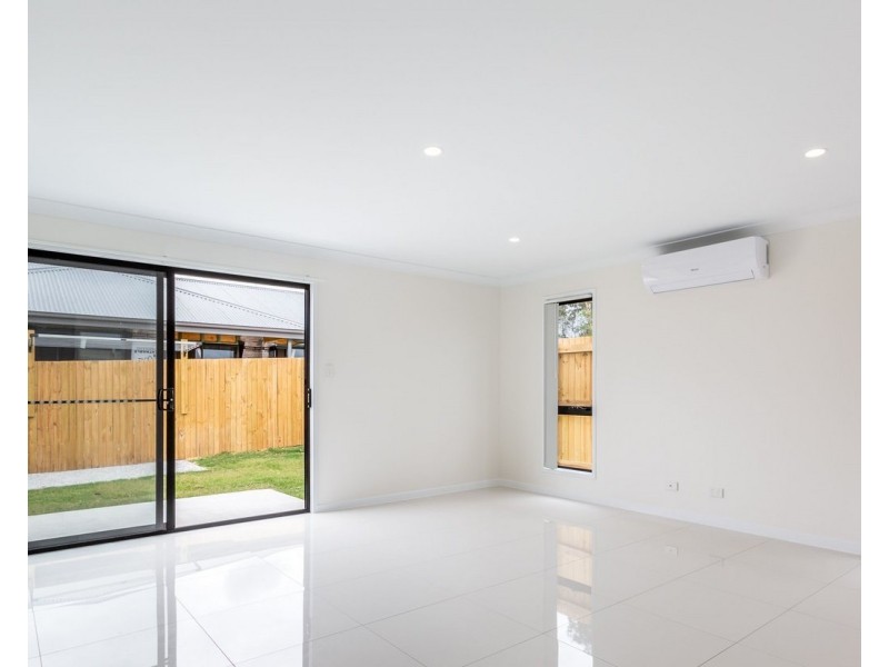 1/13 Mount Crosby Street, Park Ridge QLD 4125