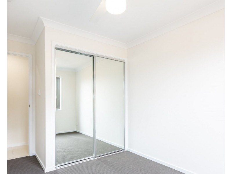 1/13 Mount Crosby Street, Park Ridge QLD 4125
