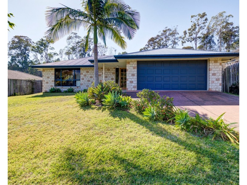 26 Bimberi Row, Pacific Pines QLD 4211