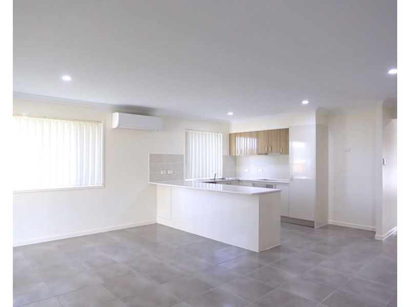 70 Brookfield Street, Pimpama QLD 4209