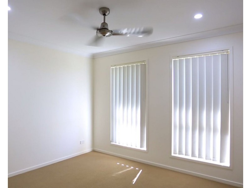 70 Brookfield Street, Pimpama QLD 4209
