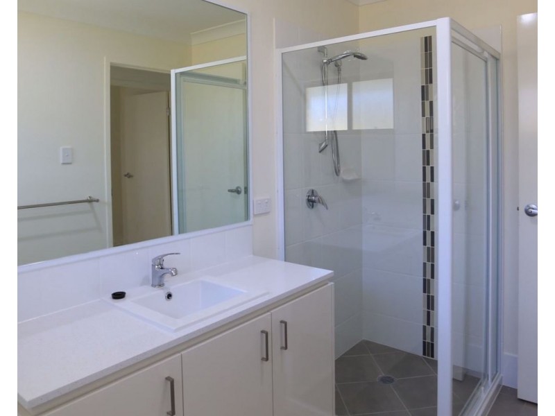70 Brookfield Street, Pimpama QLD 4209