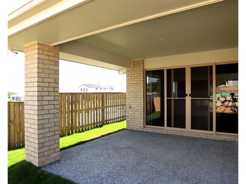 70 Brookfield Street, Pimpama QLD 4209
