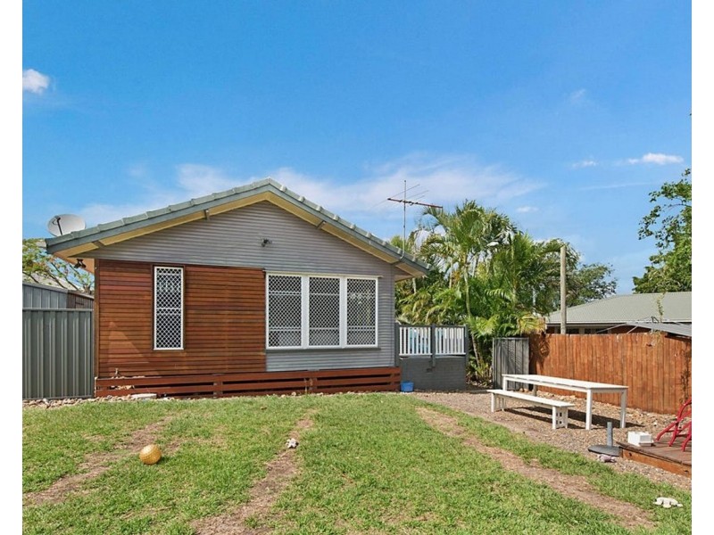 4 Joshua Street, Cannon Hill QLD 4170