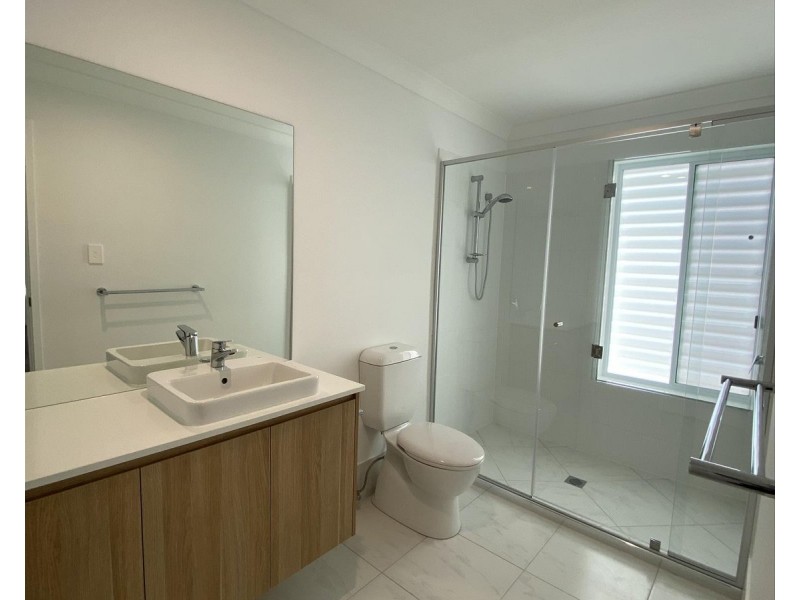 1/37 Snowdonia Crescent, Yarrabilba QLD 4207