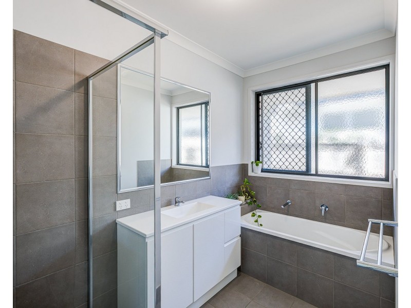 23 Lavinia Way, Coomera QLD 4209