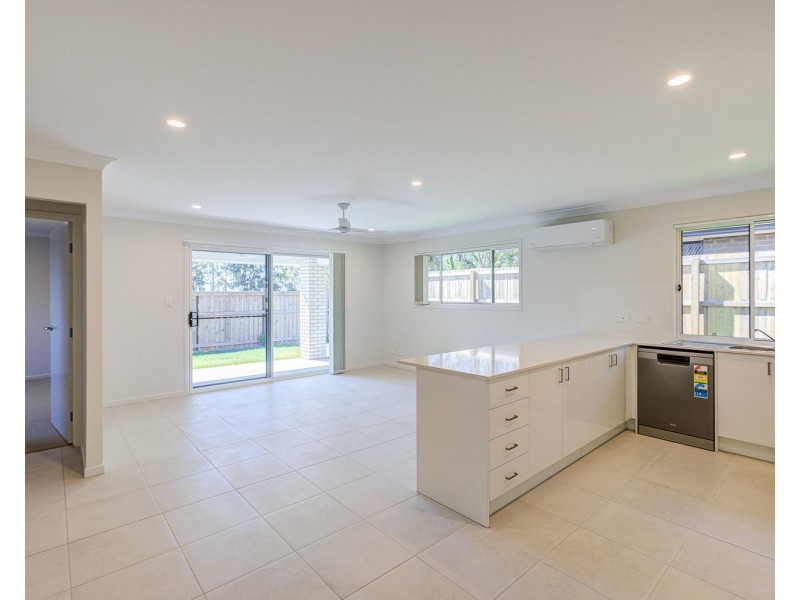30 Graham Circuit, Logan Reserve QLD 4133