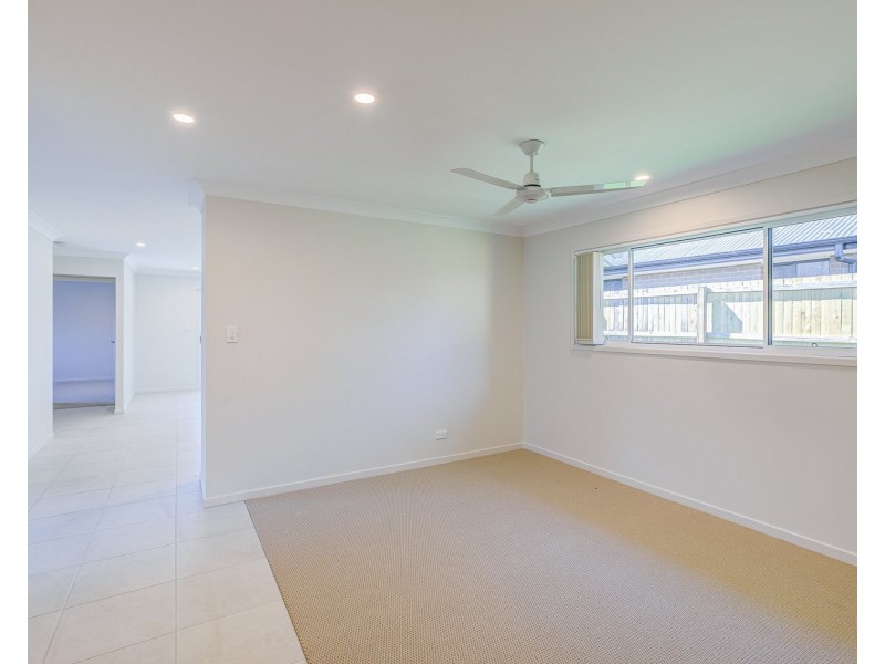 30 Graham Circuit, Logan Reserve QLD 4133