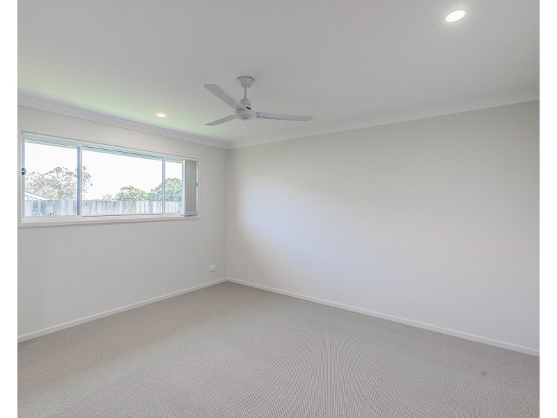 30 Graham Circuit, Logan Reserve QLD 4133