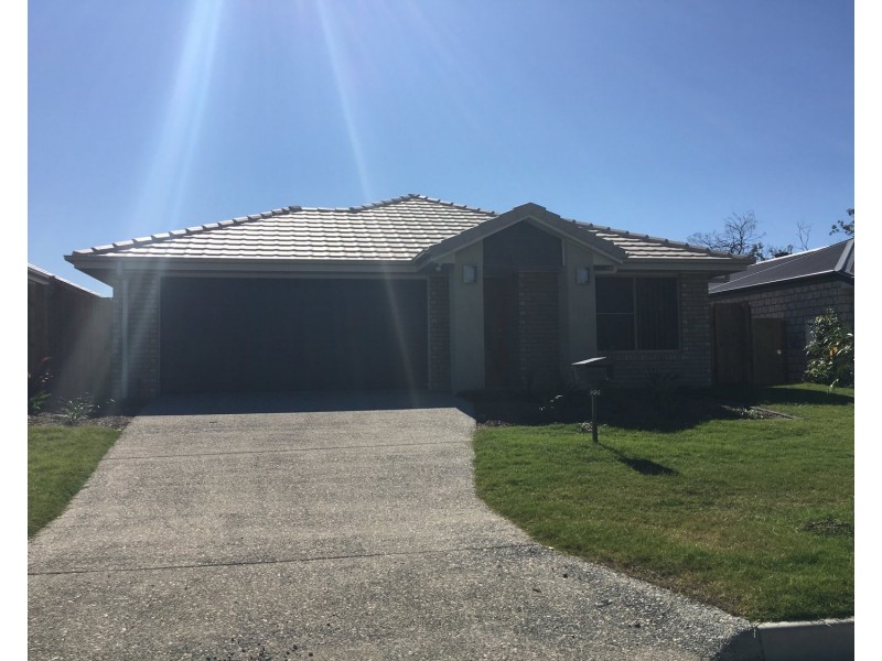 22 Percy Earl Crescent, Pimpama QLD 4209