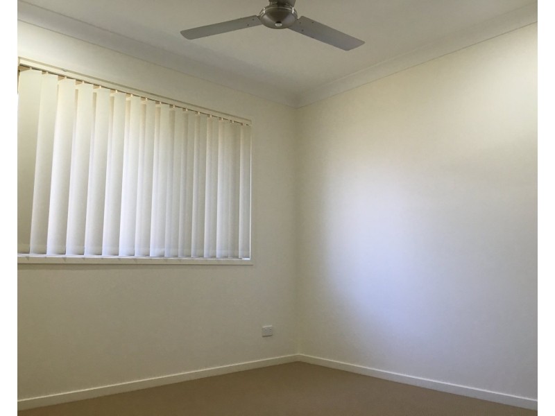 22 Percy Earl Crescent, Pimpama QLD 4209