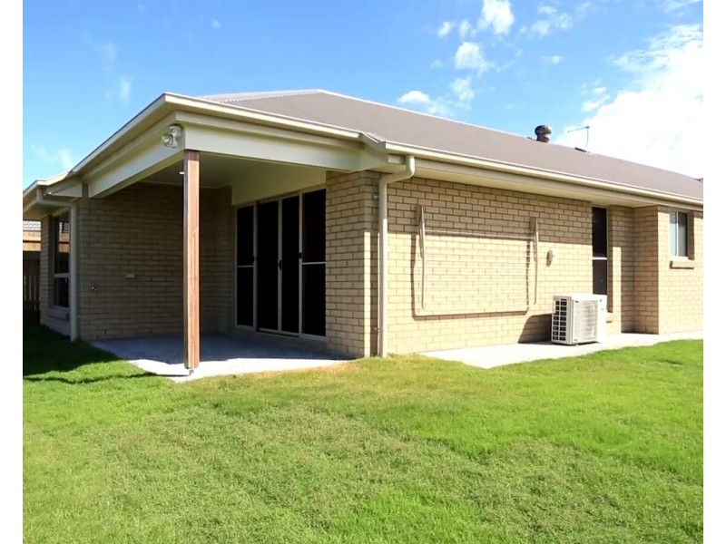 32 Brookfield Street, Pimpama QLD 4209