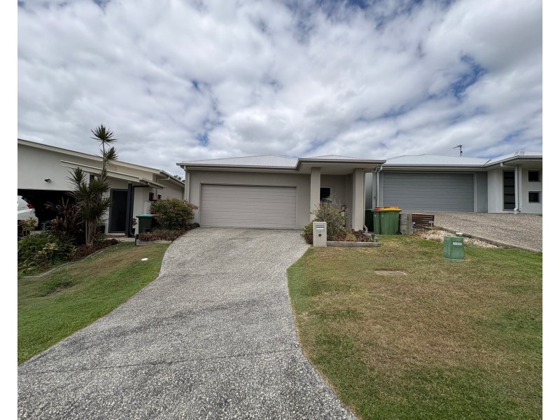 17 Graham Street, Pimpama QLD 4209