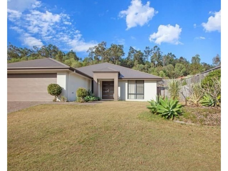 27 Victoria Drive, Pacific Pines QLD 4211