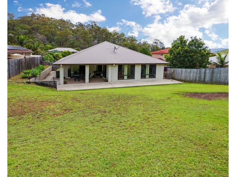 27 Victoria Drive, Pacific Pines QLD 4211