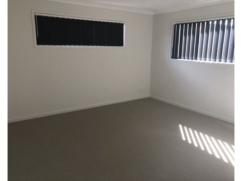 12 Laverton Street, Ormeau QLD 4208