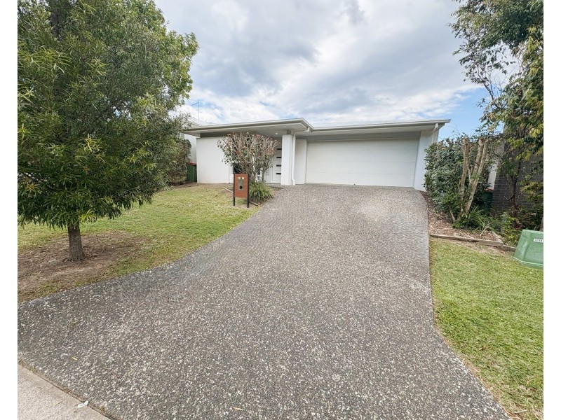 44 Moorinya Circuit, Pimpama QLD 4209