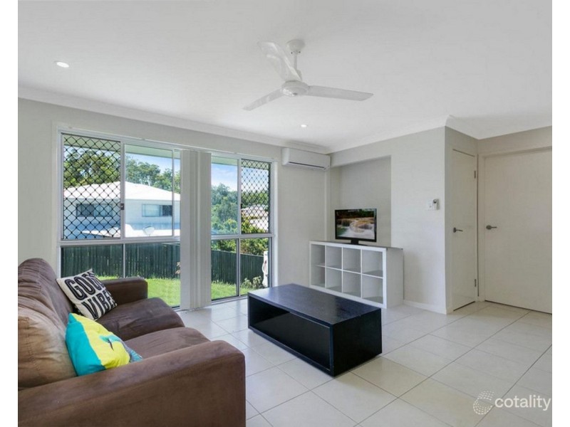 1/45 Springwood Avenue, Pacific Pines QLD 4211