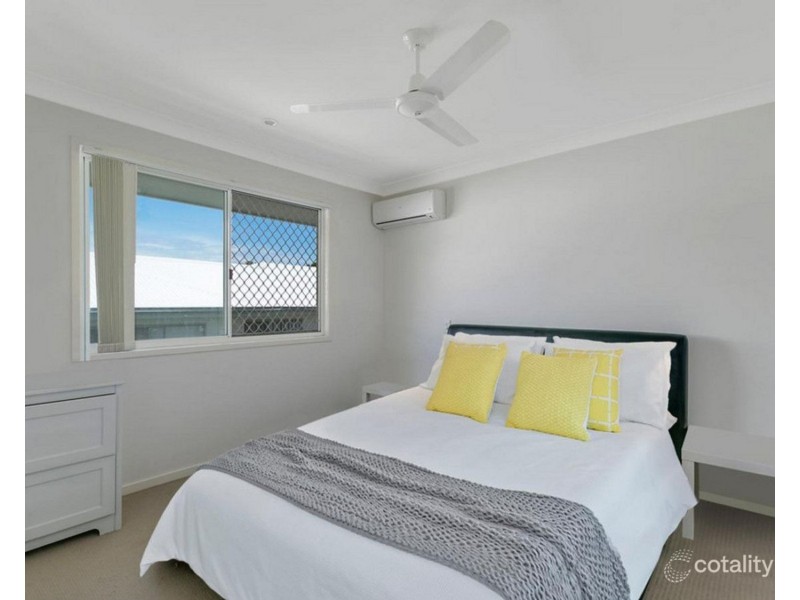 1/45 Springwood Avenue, Pacific Pines QLD 4211