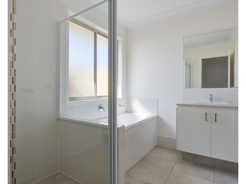 5 Innsbruck Way, Bahrs Scrub QLD 4207