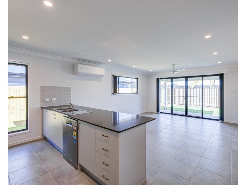 35 Soho Way, Logan Reserve QLD 4133