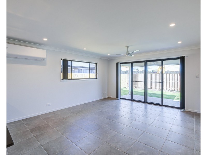35 Soho Way, Logan Reserve QLD 4133