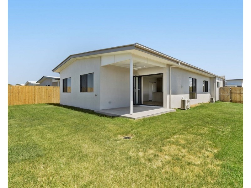2 Palmer Road, Greenbank QLD 4124