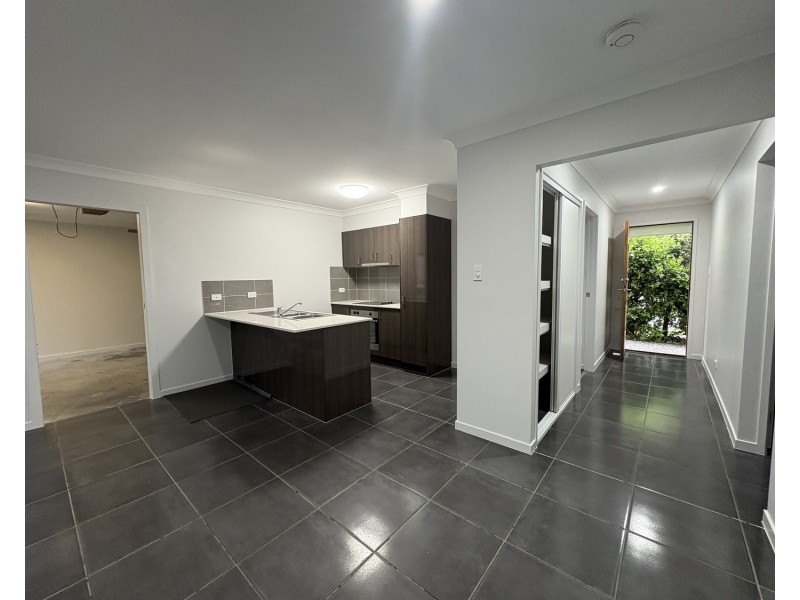 52 Fountain Street, Pimpama QLD 4209