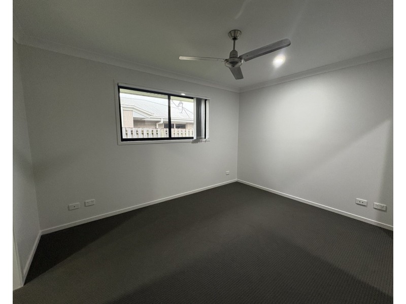 52 Fountain Street, Pimpama QLD 4209