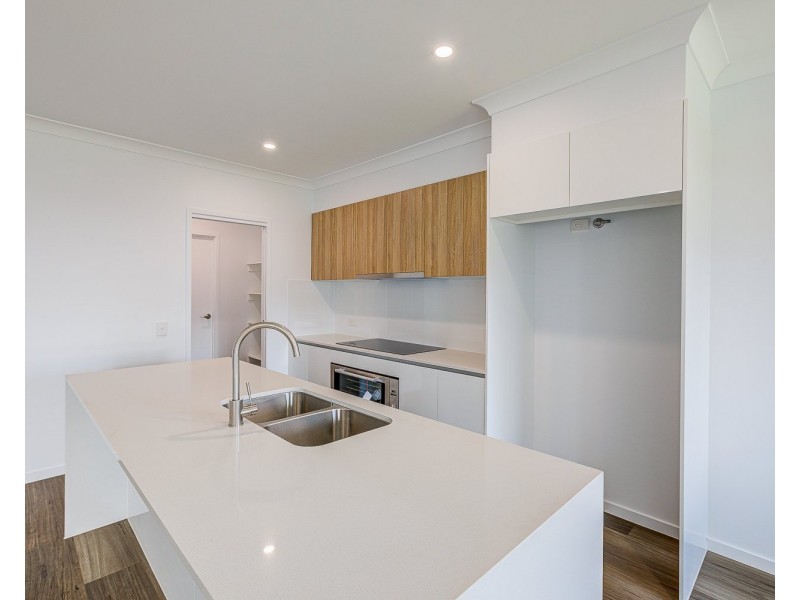 50 Aspen Circuit, Logan Reserve QLD 4133
