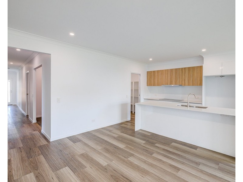 50 Aspen Circuit, Logan Reserve QLD 4133