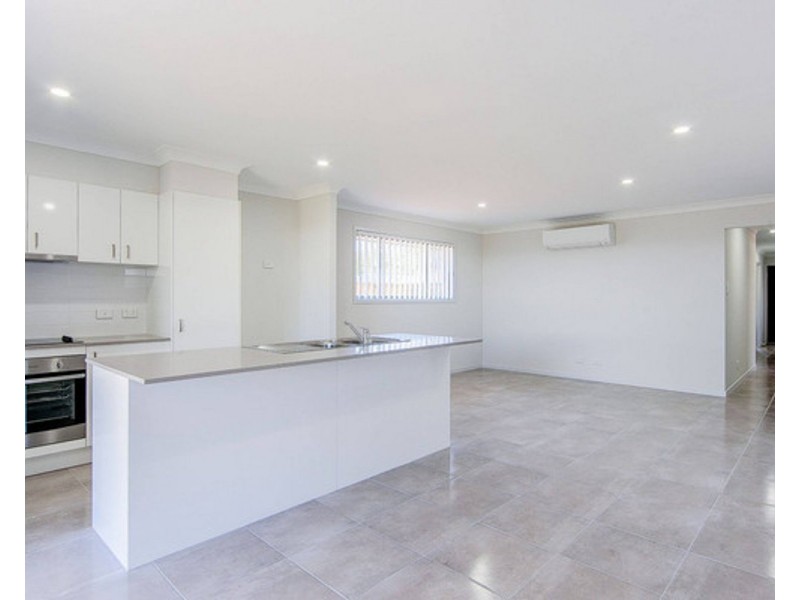 17 Rory Street, Logan Reserve QLD 4133