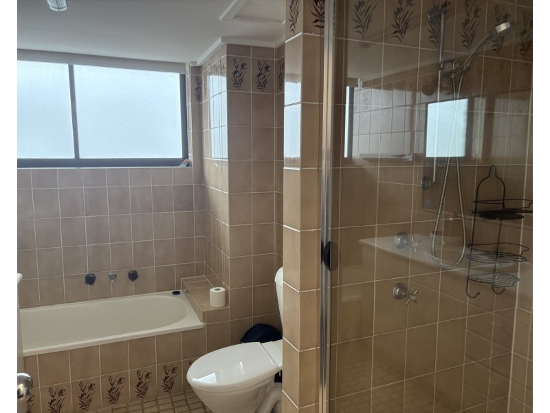 24e/80 The Esplanade, Surfers Paradise QLD 4217