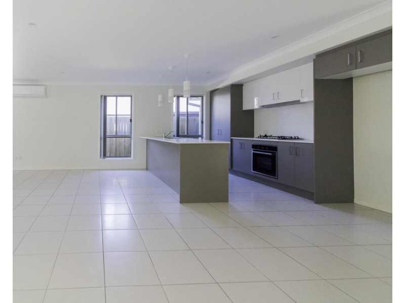 4 Daly Lane, Ormeau Hills QLD 4208