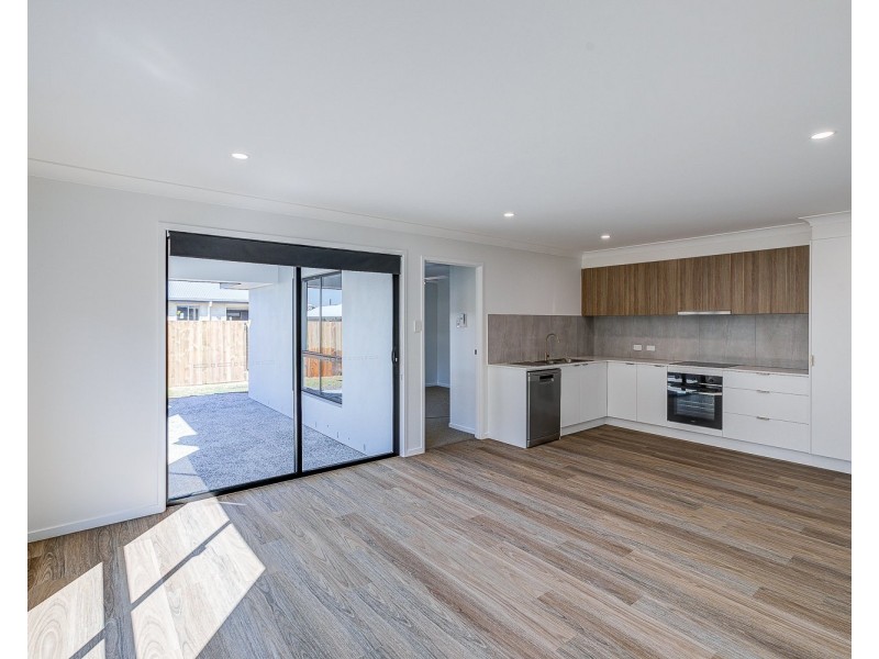 14 Mali Way, Logan Village QLD 4207
